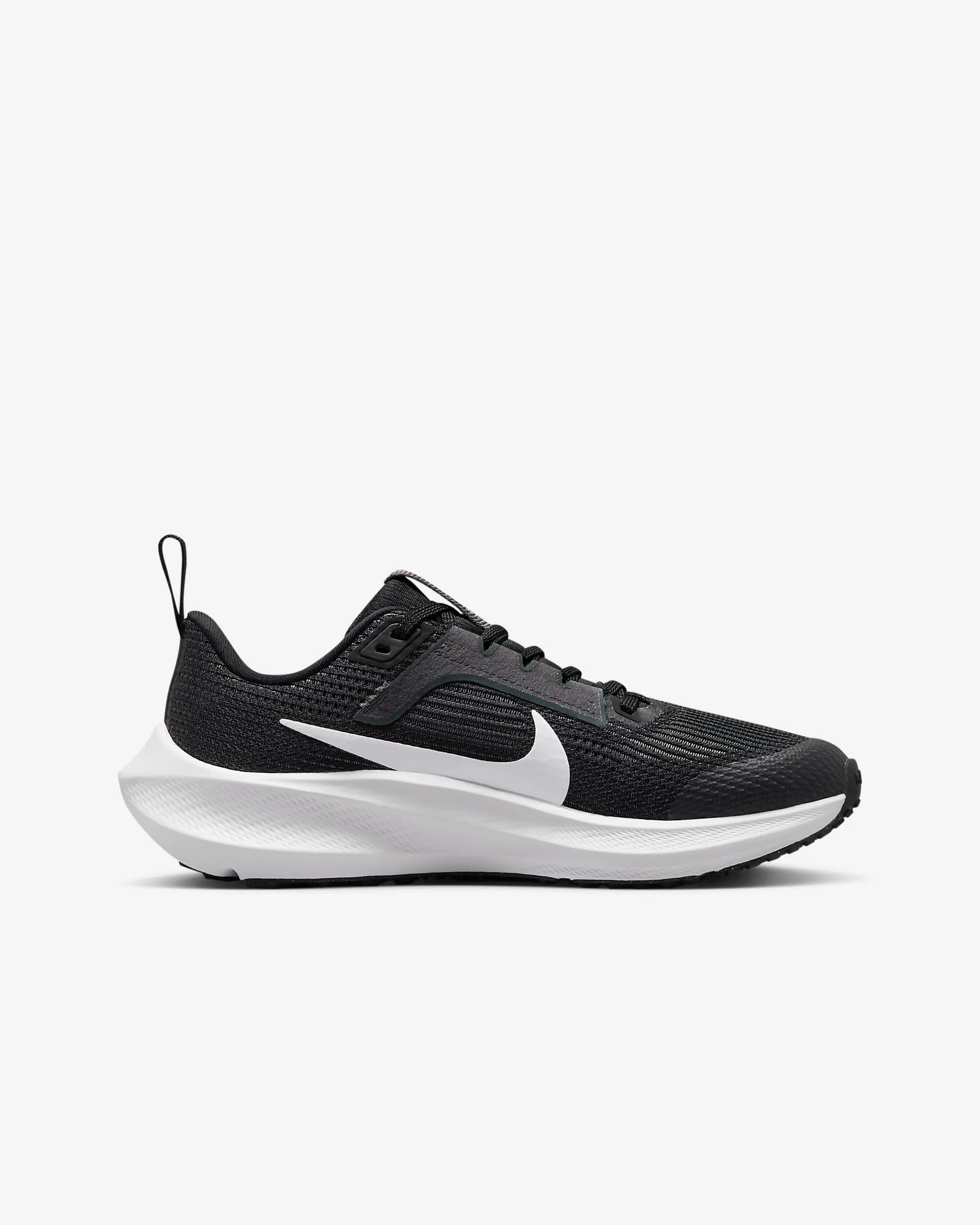 Nike Air Zoom Pegasus 40 Older Kids_ Road Ru (2)
