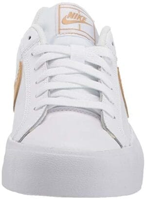 Nike Women’s Gymnastics Shoe – Metallic Regular – Size 7.5