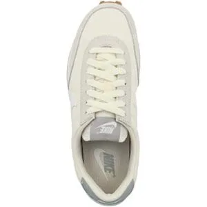 Nike Unisex-Adult Walking Industrial Shoe – Size 20 UK
