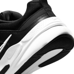 Nike Defy All Day Men’s Shoes – [Color] – 7.5