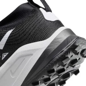 NIKE Women’s Running Shoes – Black/White – Size 7.5